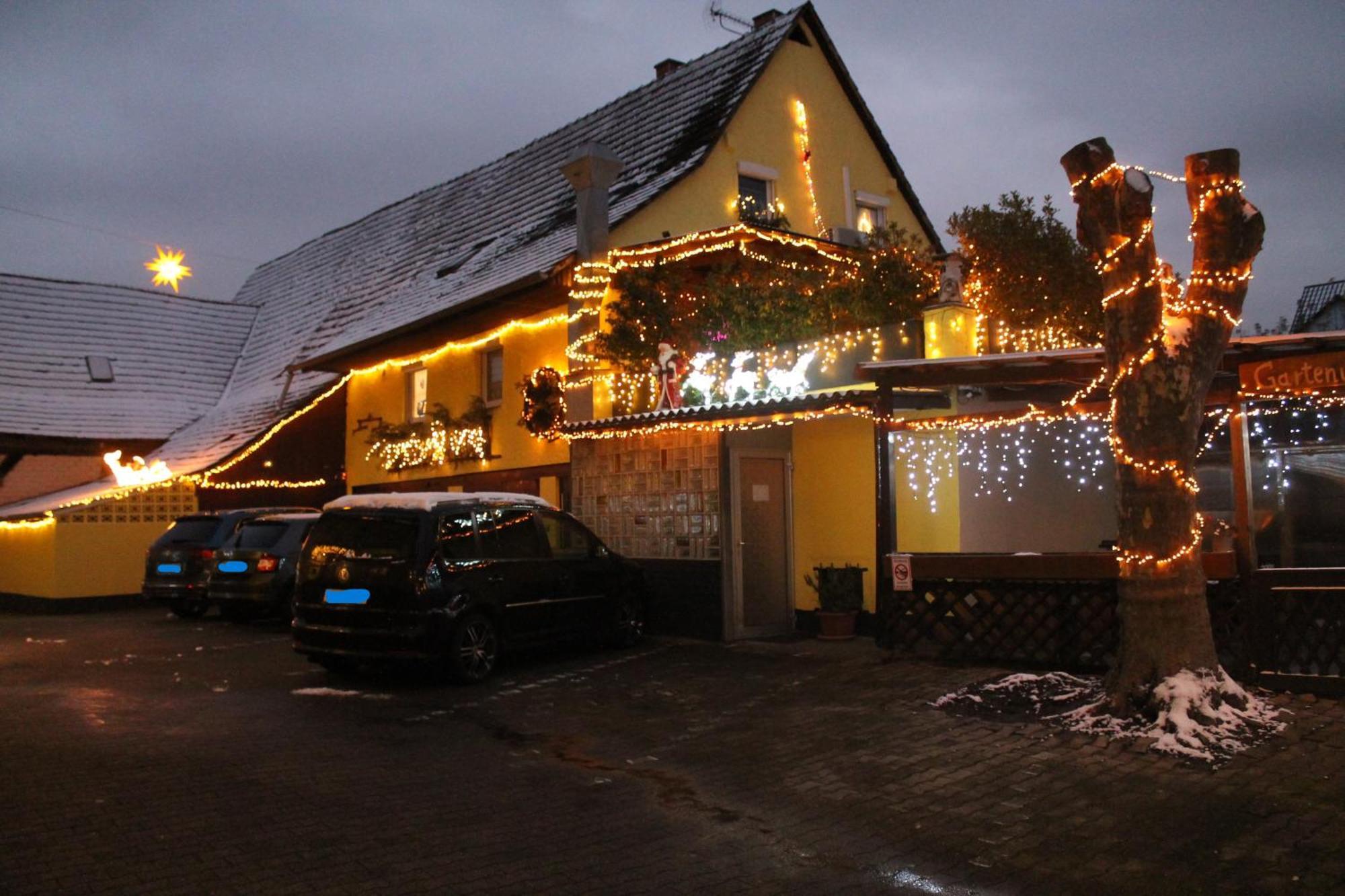 Gasthaus Zur Sonne Freiburg im Breisgau Exterior foto