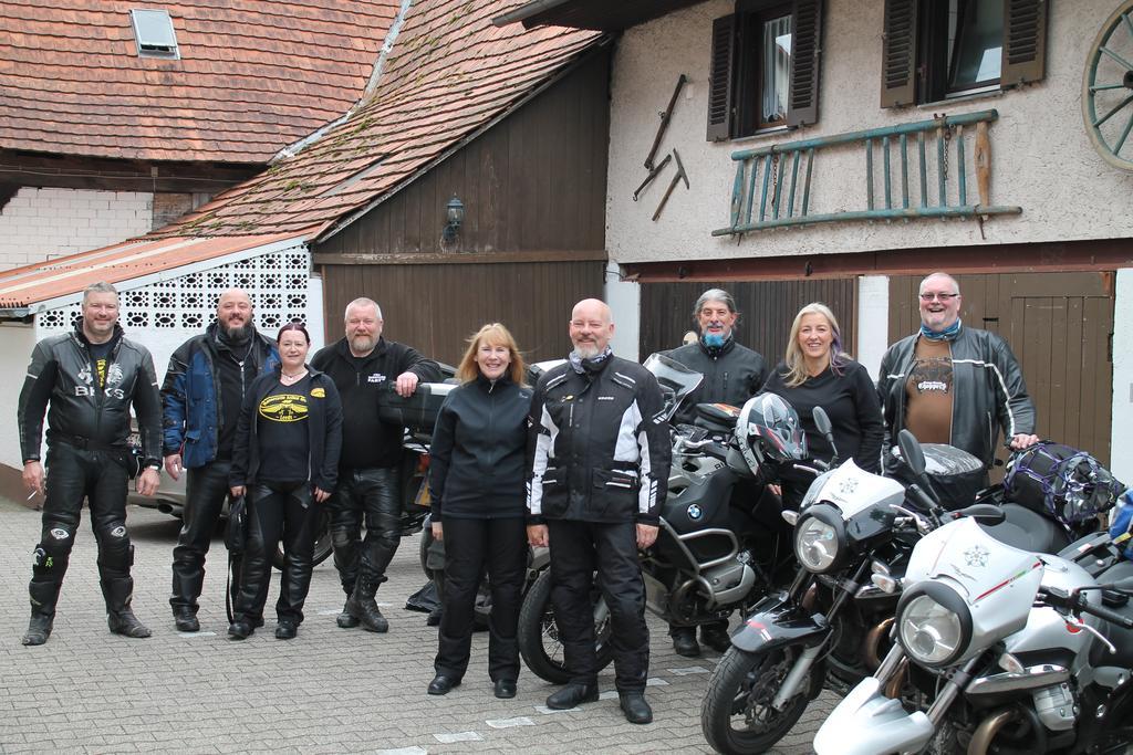 Gasthaus Zur Sonne Freiburg im Breisgau Exterior foto